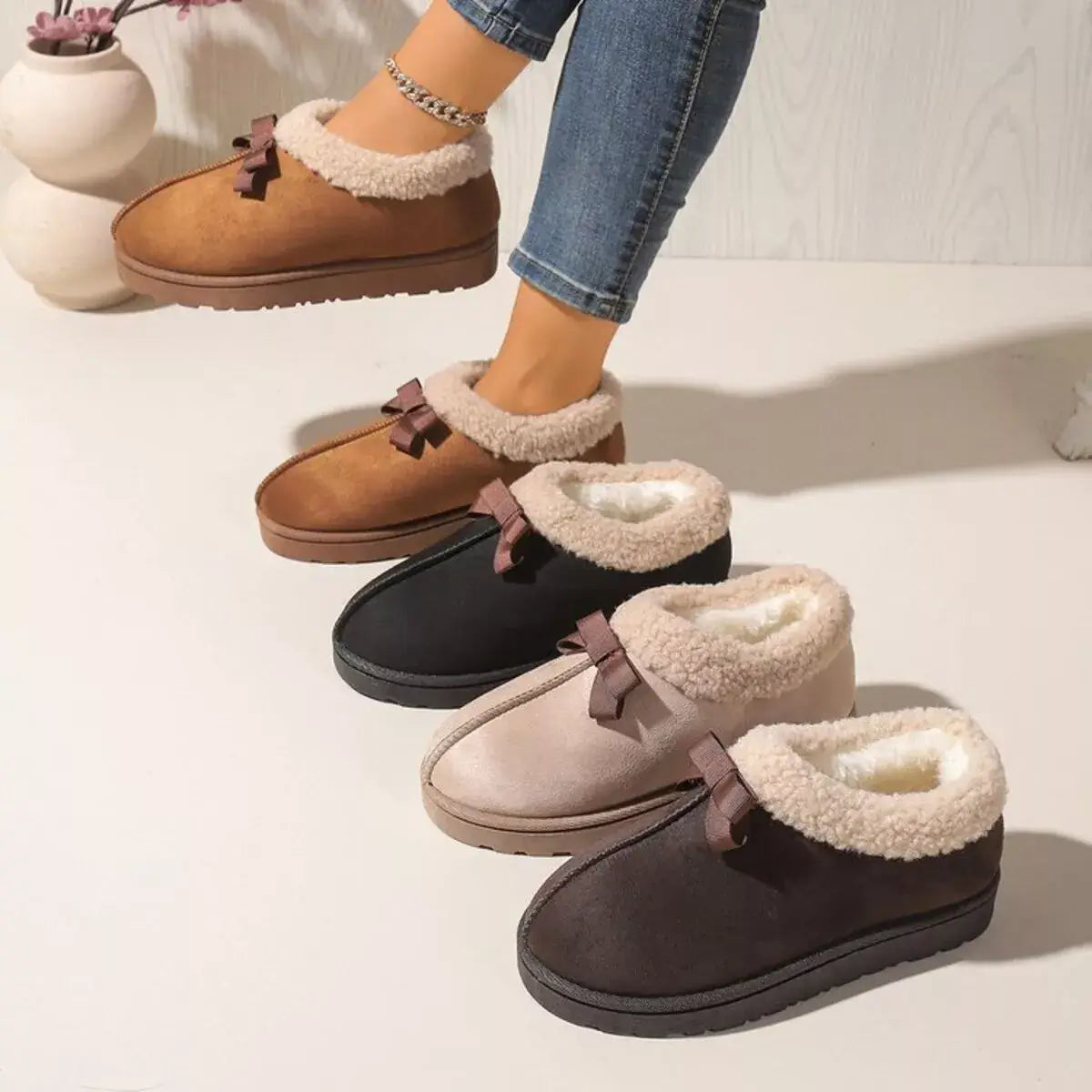 Suede Fluff-Lined Flat Shoes