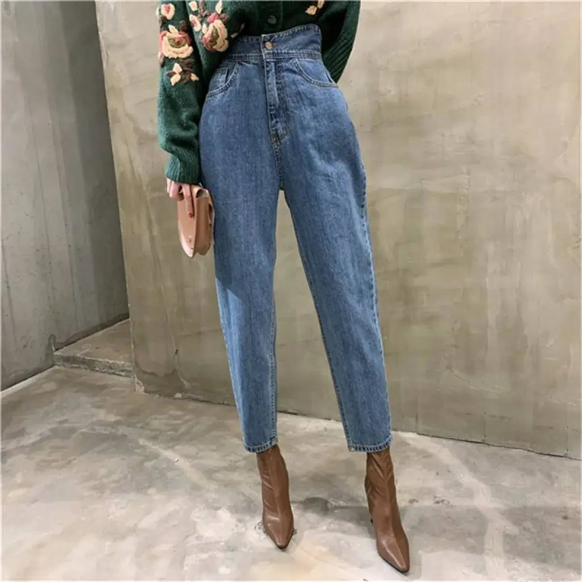 Women’s Loose Korean Jeans