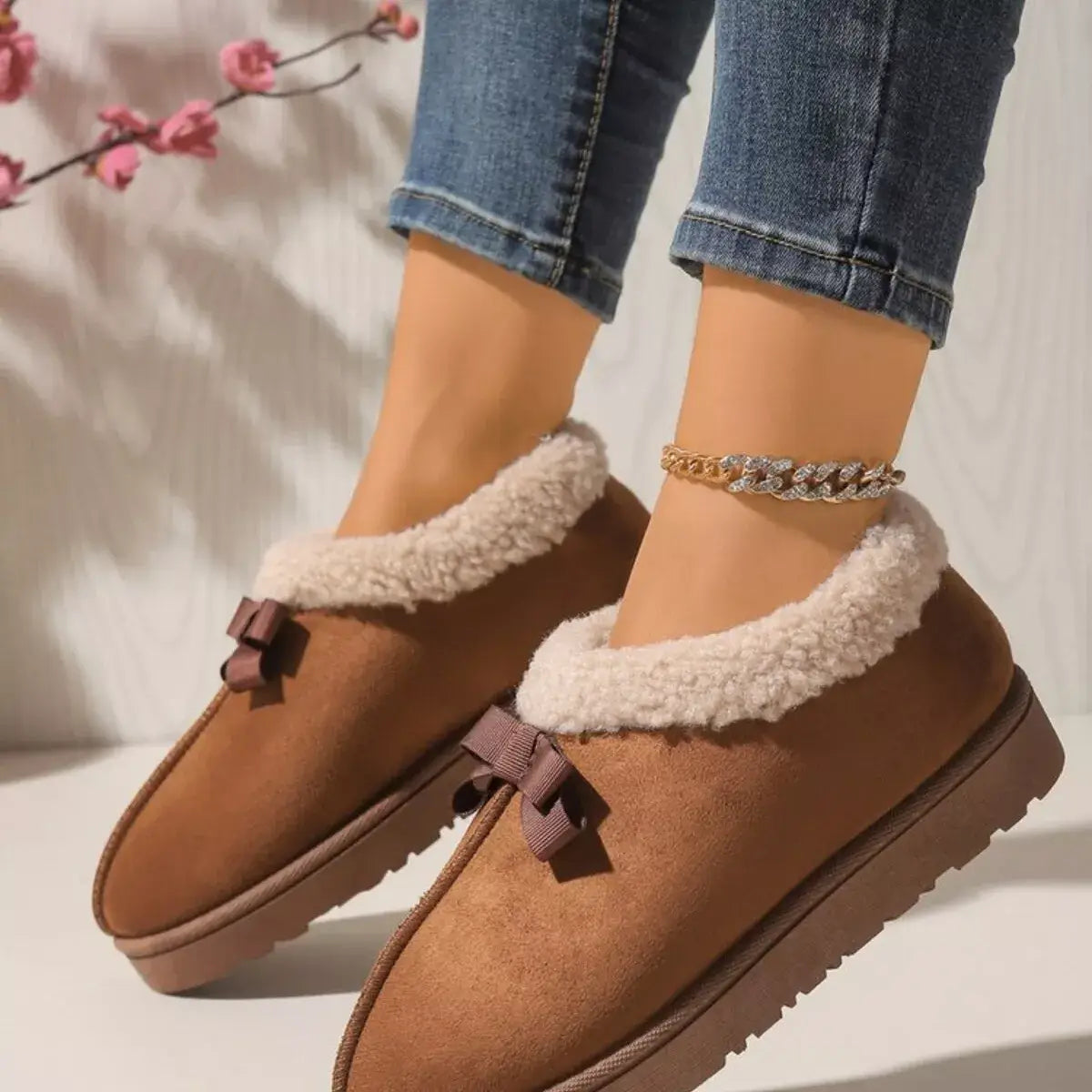 Suede Fluff-Lined Flat Shoes