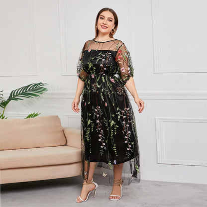Plus Size Floral Embroidered Party Dress