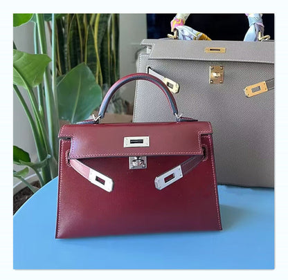 Women’s Glossy Leather Lock Shoulder Bag