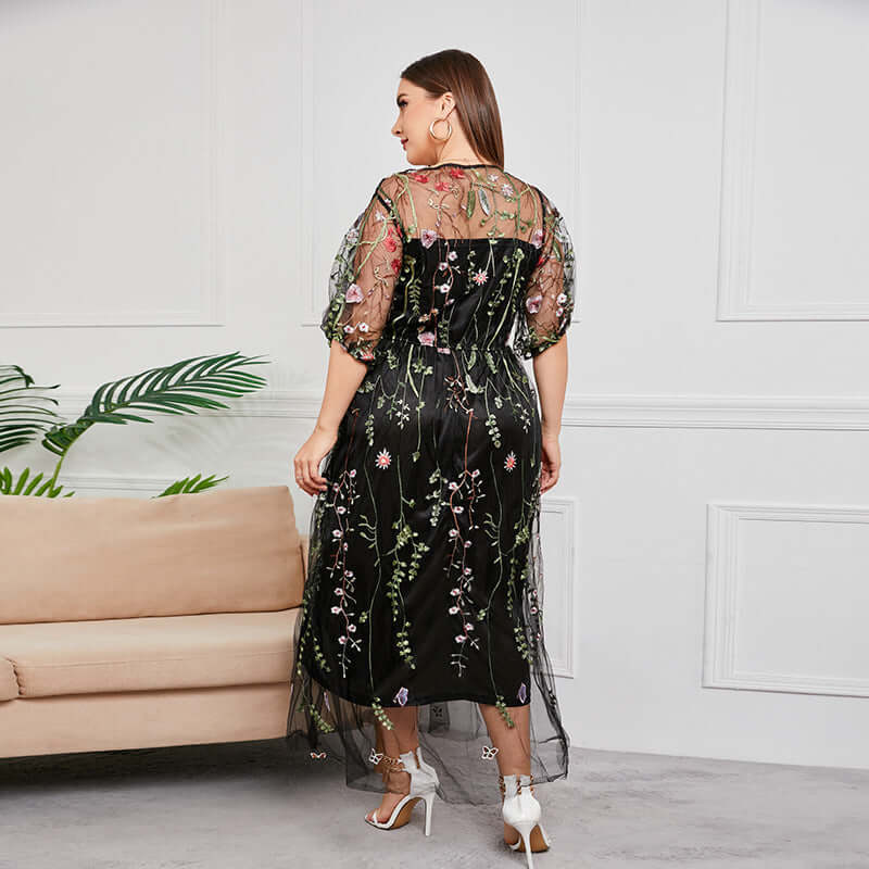 Plus Size Floral Embroidered Party Dress