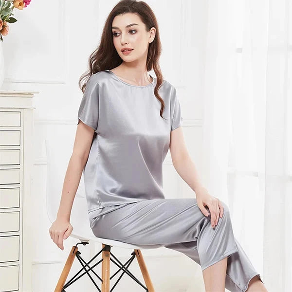 Women’s Mulberry Silk Capri Pajama Set