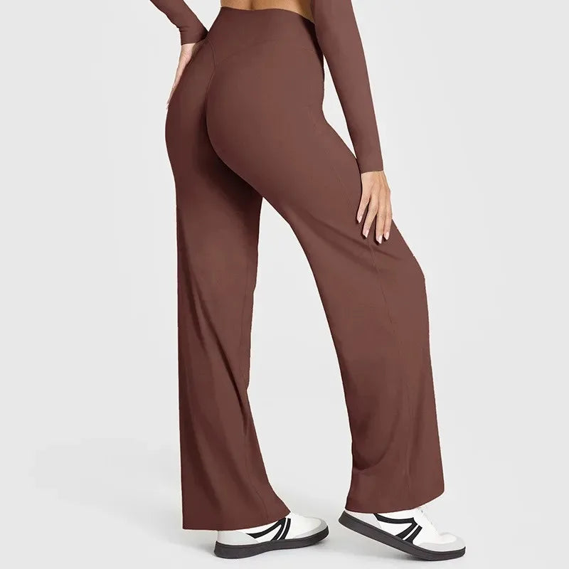 Women’s high-waisted yoga running pants in brown, stylish and comfortable for yoga and casual wear.