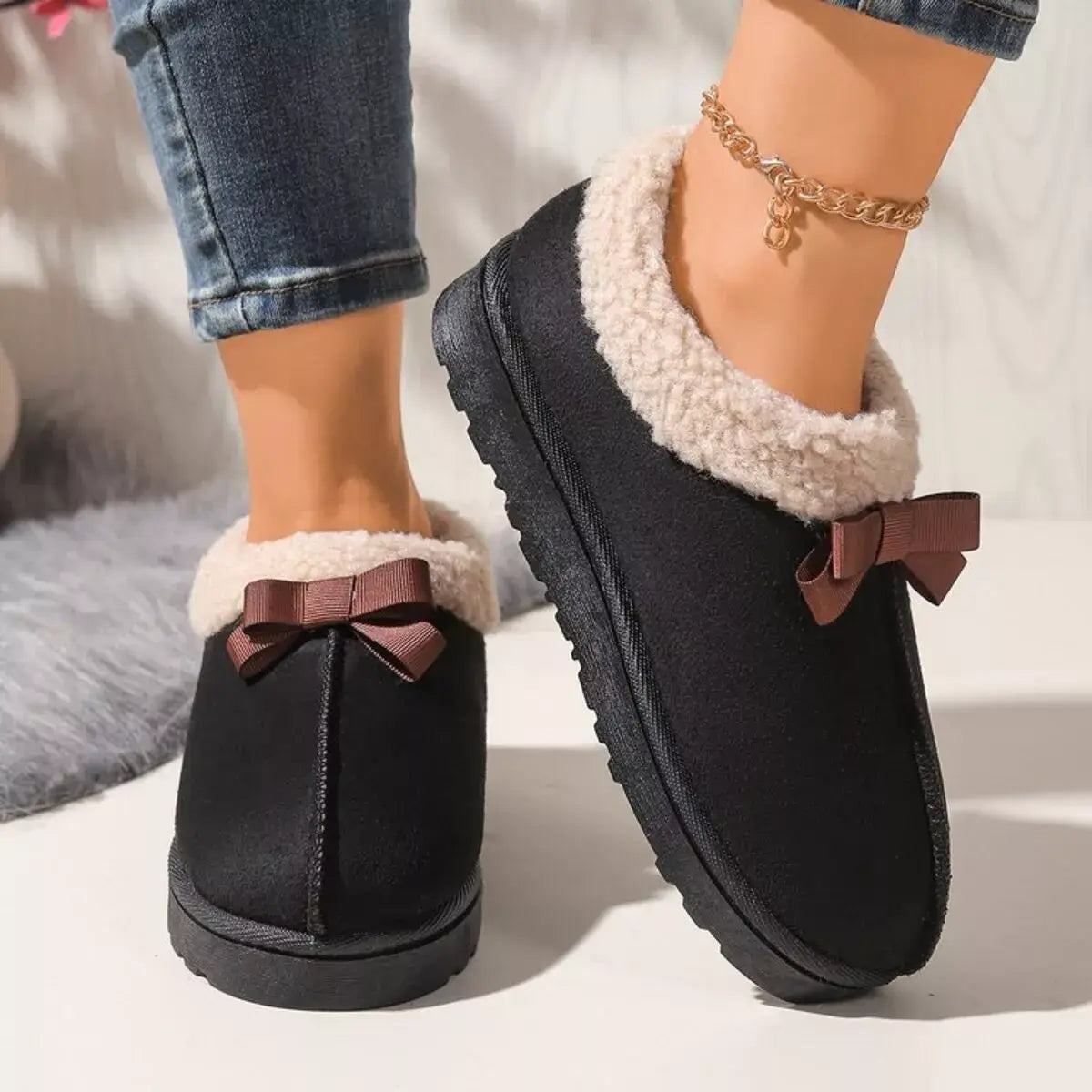 Suede Fluff-Lined Flat Shoes