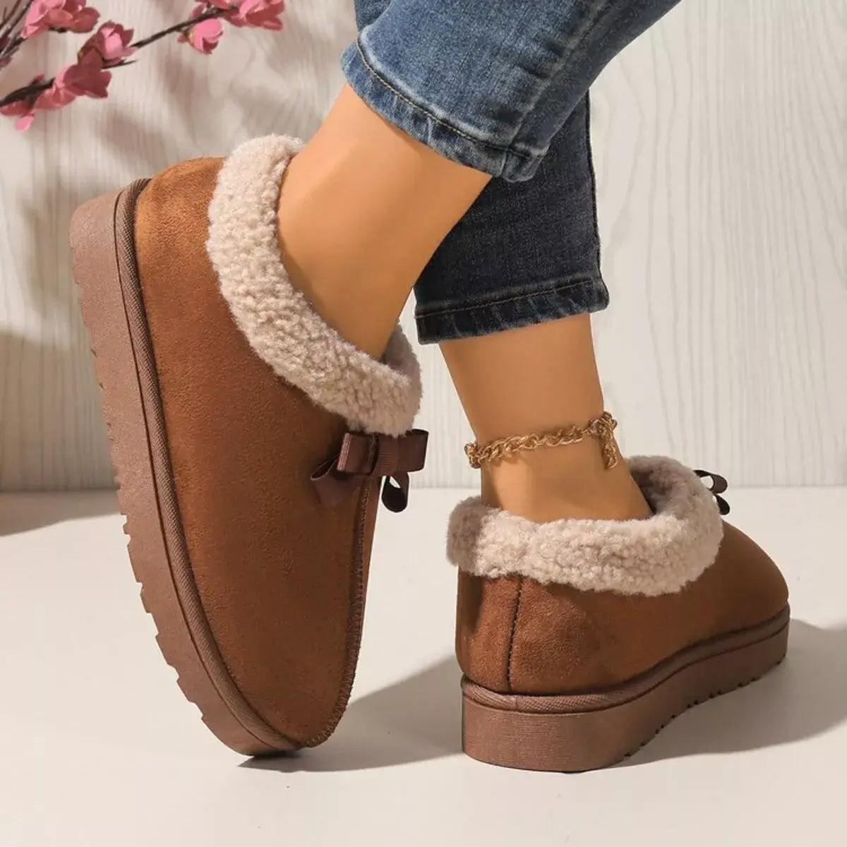 Suede Fluff-Lined Flat Shoes