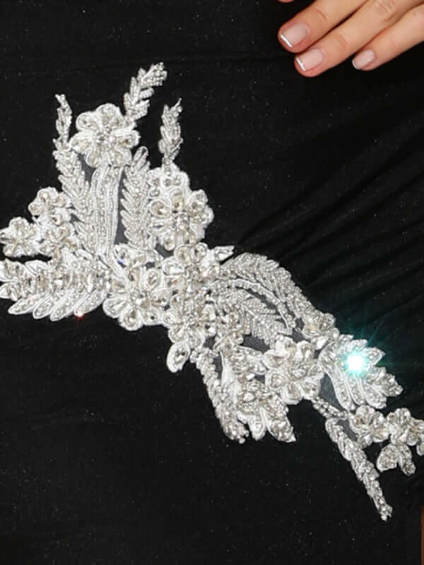 Close-up of the embellishment on the Black Diamond Flower Night Party Dress, featuring floral and diamond designs.