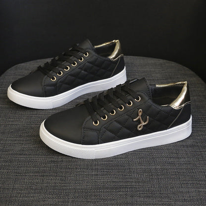 Women’s Minimalist Low-Top Sneakers