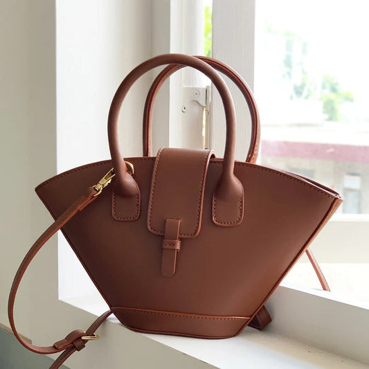 Women’s Vintage Shell Shoulder Bag