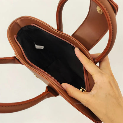 Women’s Vintage Shell Shoulder Bag