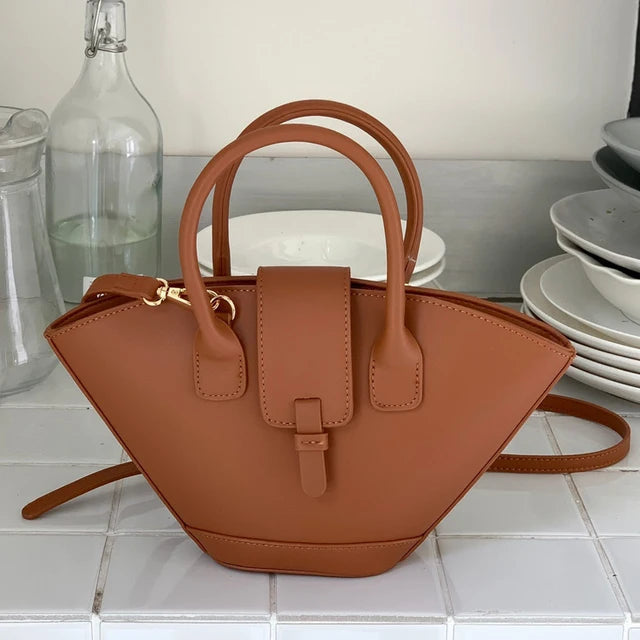 Women’s Vintage Shell Shoulder Bag